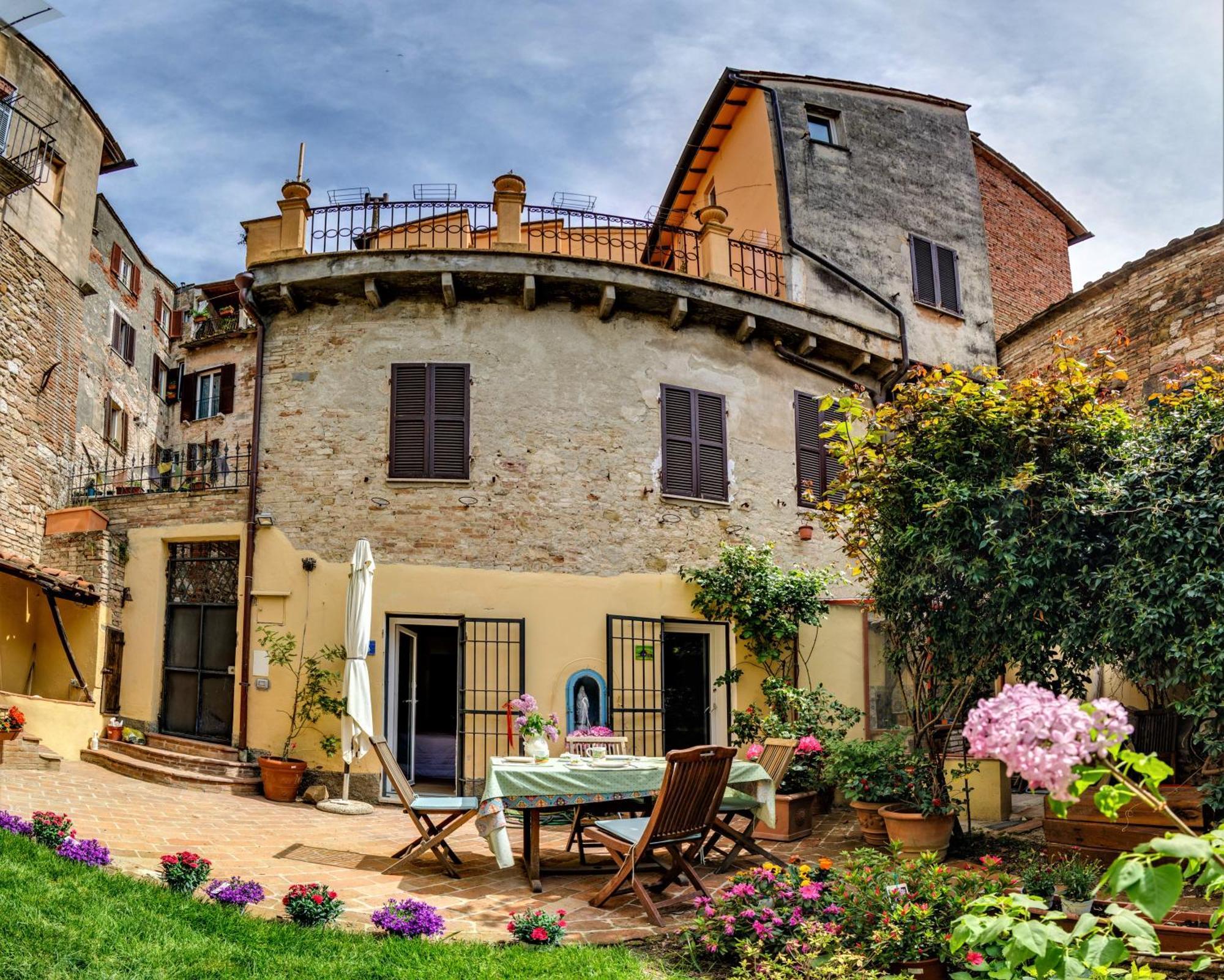 Apartament Casagiuliana Perugia Zewnętrze zdjęcie